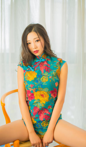 忘穿内裤被同桌C了好爽小说