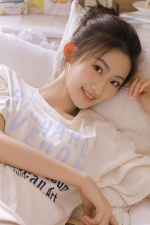 商务旅行戴绿色帽子经典