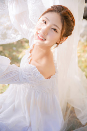 人妻裸露视频