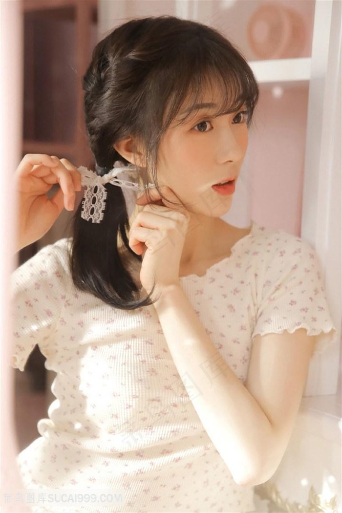 无套激啪~完全不怕路人看