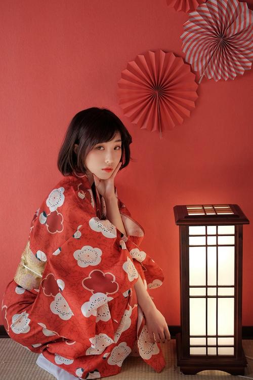 狠狠色婷婷女久久综合图片