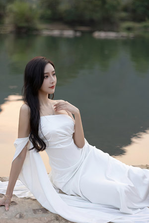 翁美玲个人资料