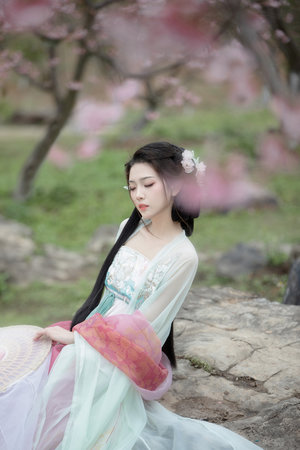 女优老师的肉体考验