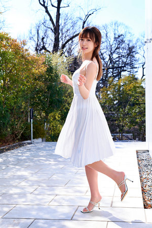 乡村守望的女人