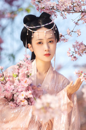 日产无人区一线二线三线视频